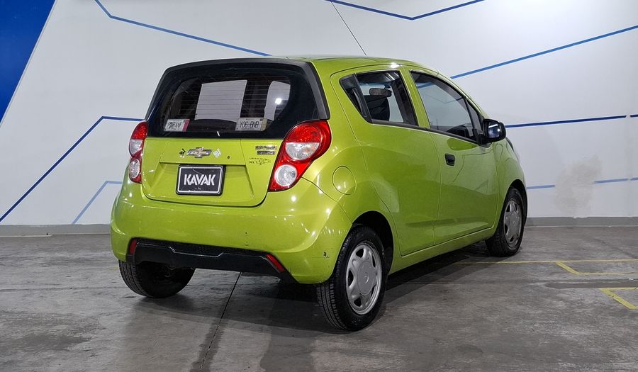 Chevrolet Spark 1.4 LT B MT Hatchback 2017