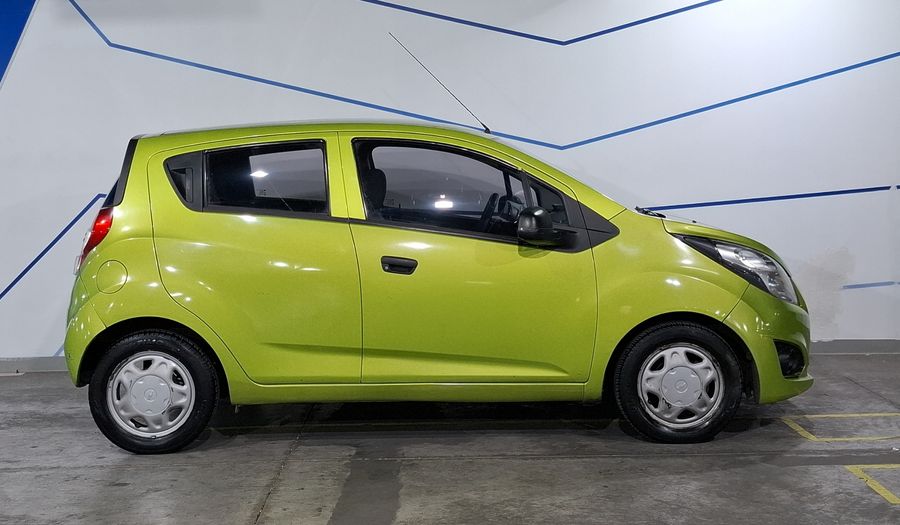 Chevrolet Spark 1.4 LT B MT Hatchback 2017