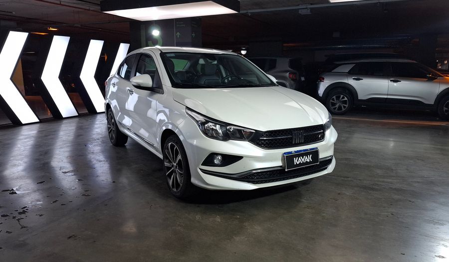 Fiat Cronos 1.8 PRECISION PACK PREMIUM Sedan 2021