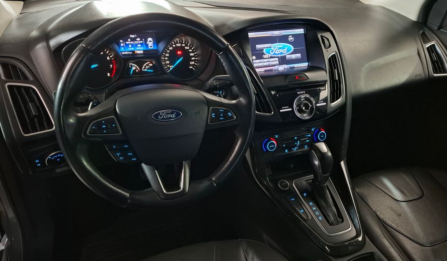 Ford Focus Iii 2.0 TITANIUM AT Hatchback 2017