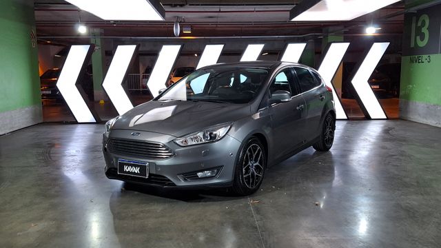 Ford • Focus III