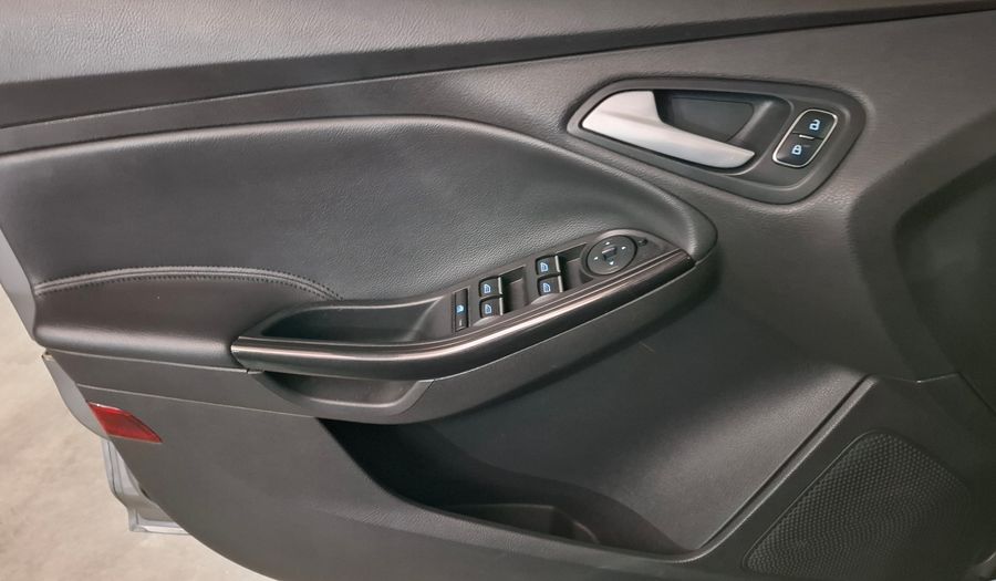 Ford Focus Iii 2.0 TITANIUM AT Hatchback 2017