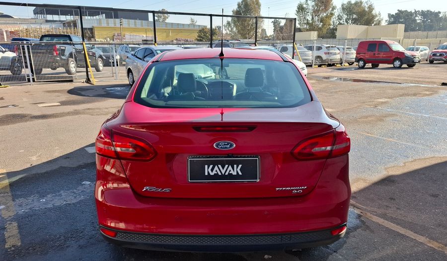 Ford Focus Iii 2.0 TITANIUM Sedan 2017