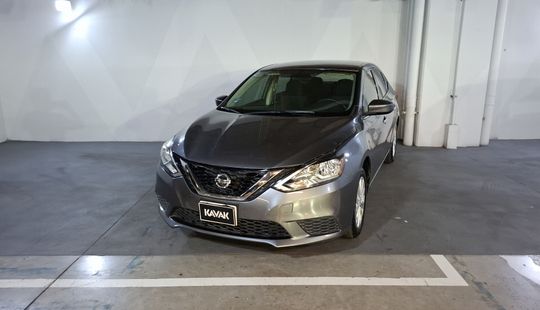 Nissan • Sentra