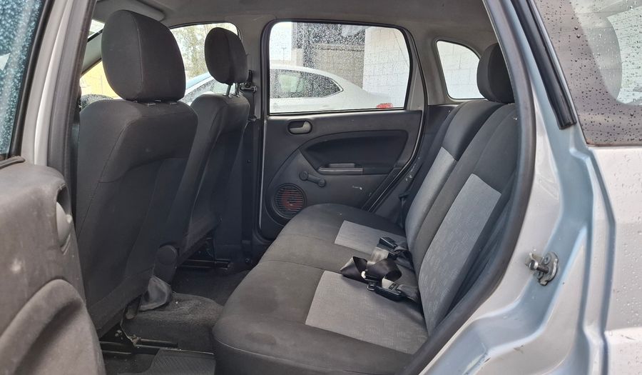 Ford Fiesta 1.6 AMBIENTE PLUS Hatchback 2012