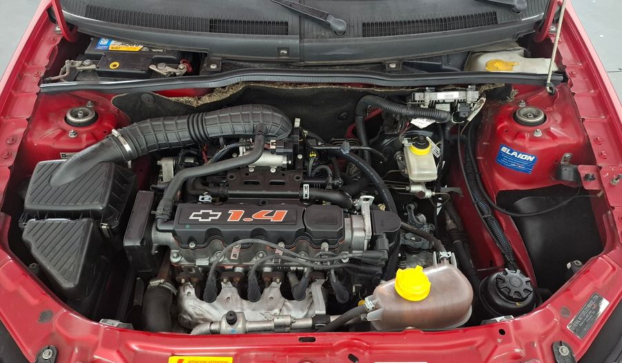 Chevrolet Celta 1.4 LT Hatchback 2012