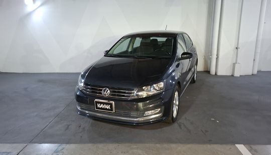 Volkswagen • Vento