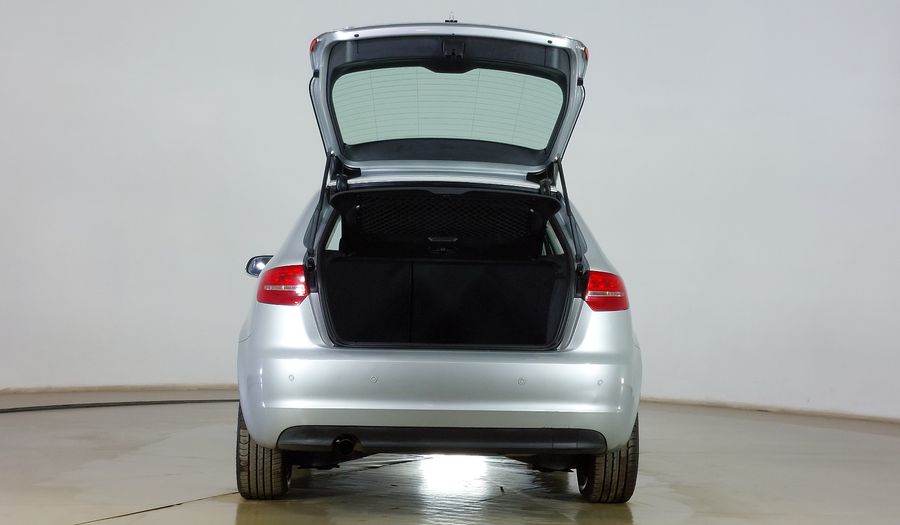 Audi A3 1.2 TFSI ATTRACTION SPORTBACK Hatchback 2013