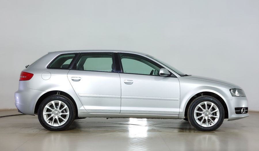 Audi A3 1.2 TFSI ATTRACTION SPORTBACK Hatchback 2013