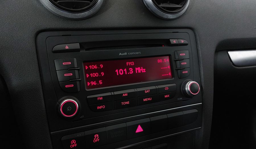 Audi A3 1.2 TFSI ATTRACTION SPORTBACK Hatchback 2013