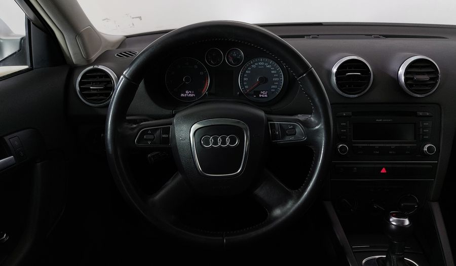 Audi A3 1.2 TFSI ATTRACTION SPORTBACK Hatchback 2013
