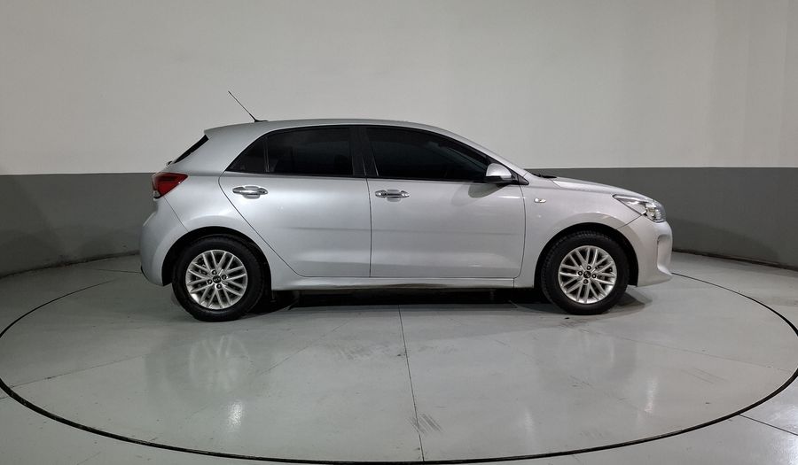 Kia Rio 1.6 EX Hatchback 2020