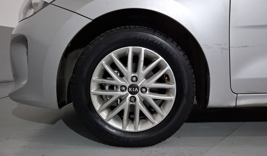 Kia Rio 1.6 EX Hatchback 2020