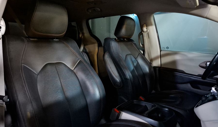 Chrysler Pacifica 3.6 LIMITED AUTO Minivan 2019