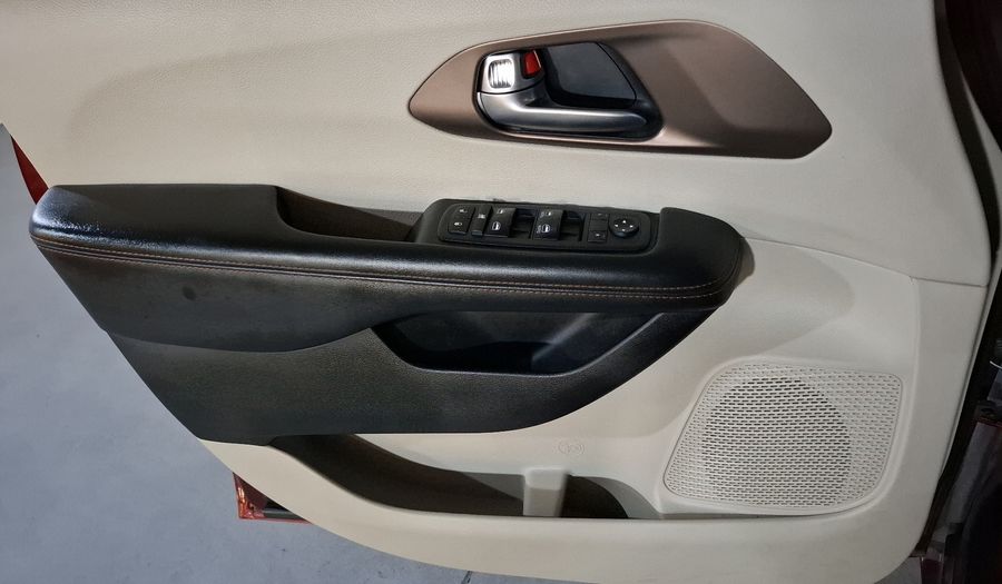 Chrysler Pacifica 3.6 LIMITED AUTO Minivan 2019