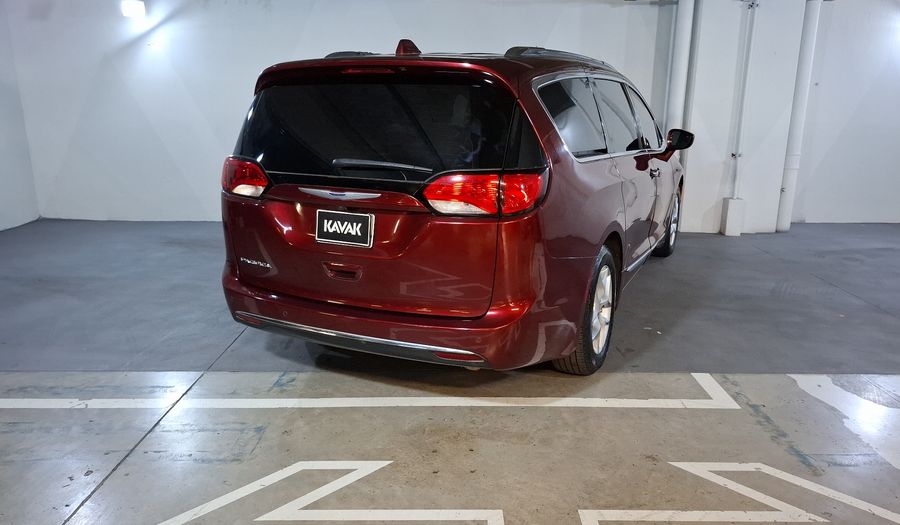 Chrysler Pacifica 3.6 LIMITED AUTO Minivan 2019