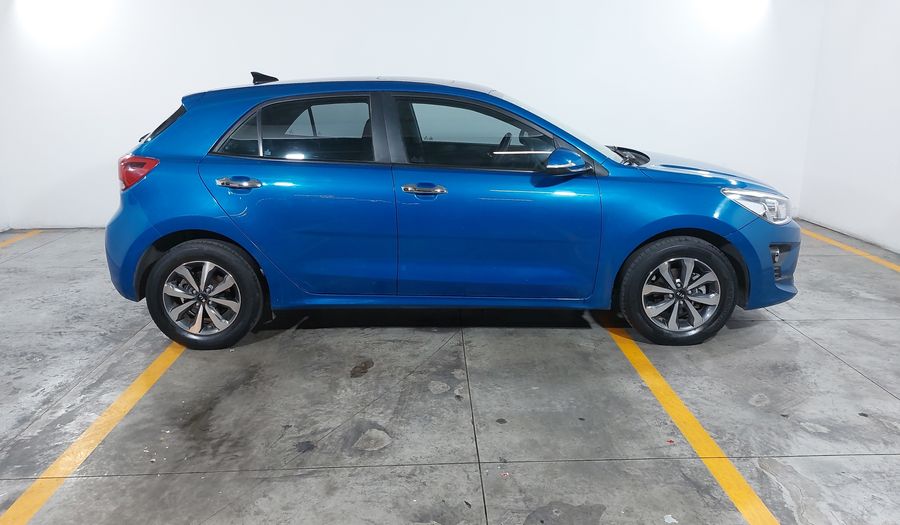 Kia Rio 1.6 EX Hatchback 2021