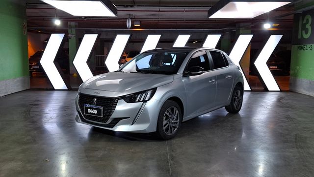 Peugeot • 208