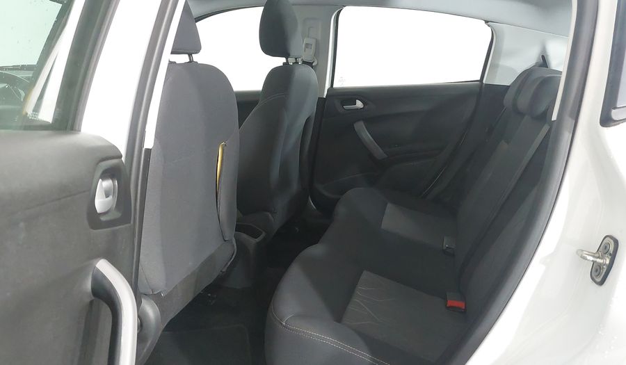 Peugeot 208 ALLURE Hatchback 2017