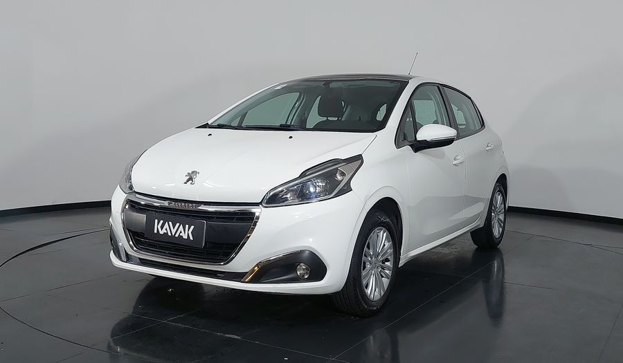 Peugeot 208 ALLURE Hatchback 2017