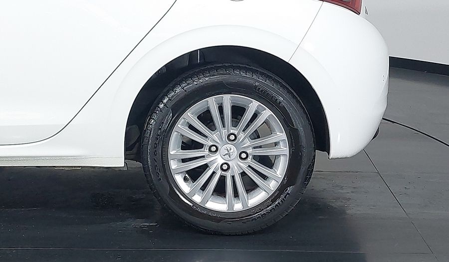 Peugeot 208 ALLURE Hatchback 2017
