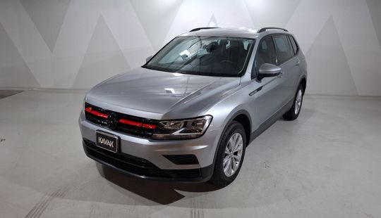 Volkswagen • Tiguan