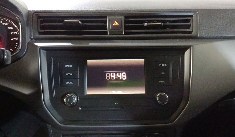 Seat Ibiza 1.6 STYLE MT CONNECT Hatchback 2018