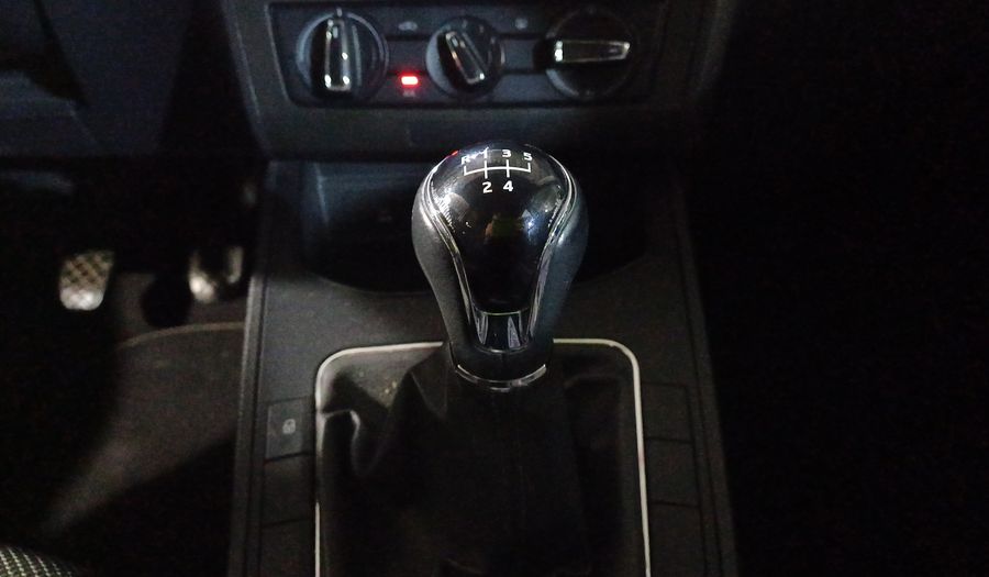 Seat Ibiza 1.6 STYLE MT CONNECT Hatchback 2018