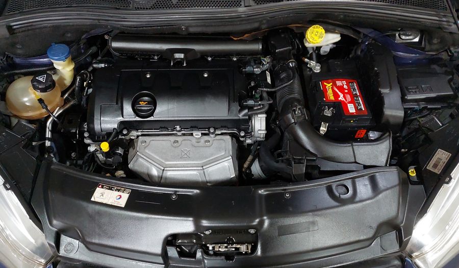 Peugeot 208 1.6 ACTIVE MT Hatchback 2014