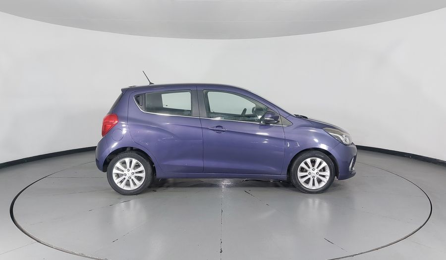 Chevrolet Spark 1.4 LTZ C MT Hatchback 2016