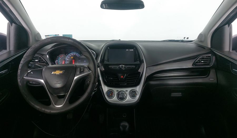 Chevrolet Spark 1.4 LTZ C MT Hatchback 2016