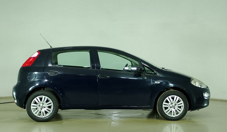 Fiat Punto 1.4 PUNTO EASY Hatchback 2017