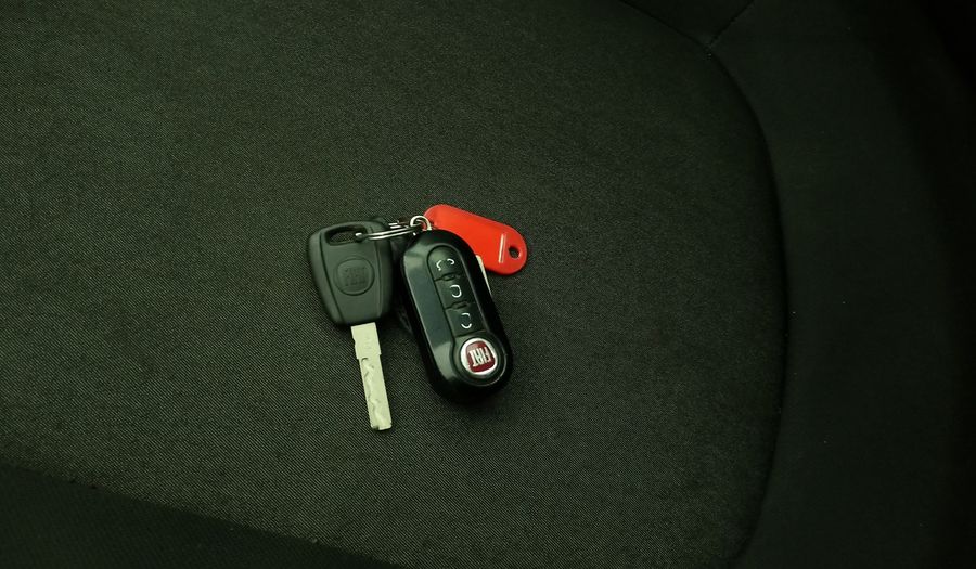 Fiat Punto 1.4 PUNTO EASY Hatchback 2017