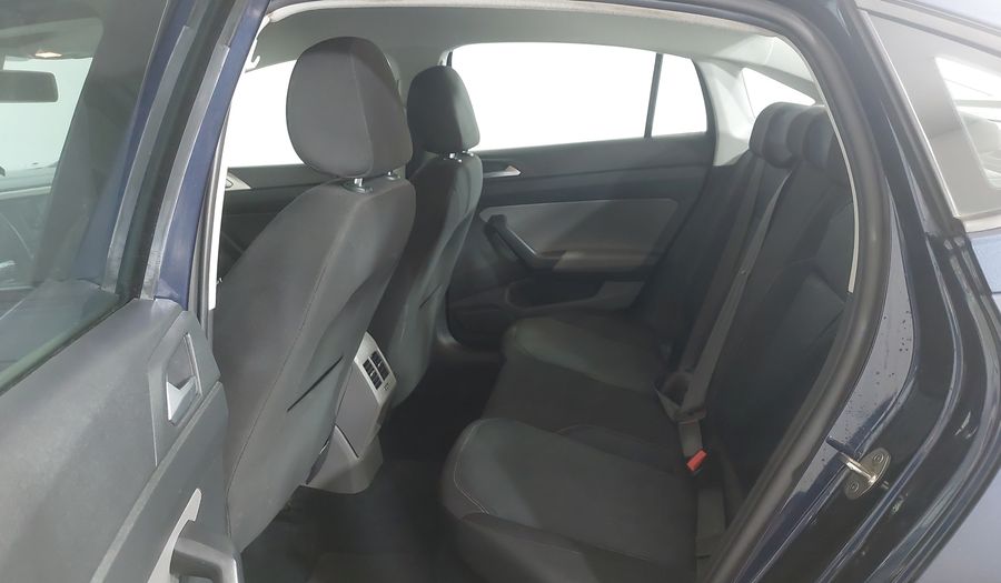 Volkswagen Virtus 200 TSI HIGHLINE Sedan 2020
