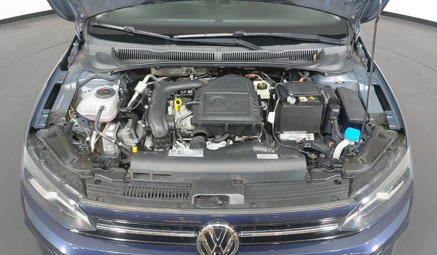 Volkswagen Virtus 200 TSI HIGHLINE Sedan 2020