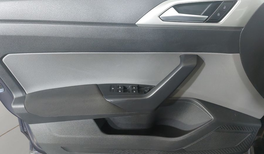 Volkswagen Virtus 200 TSI HIGHLINE Sedan 2020
