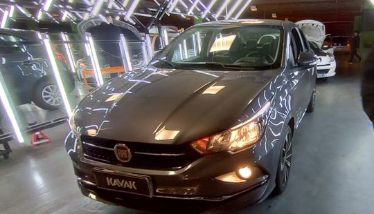 Fiat • Cronos