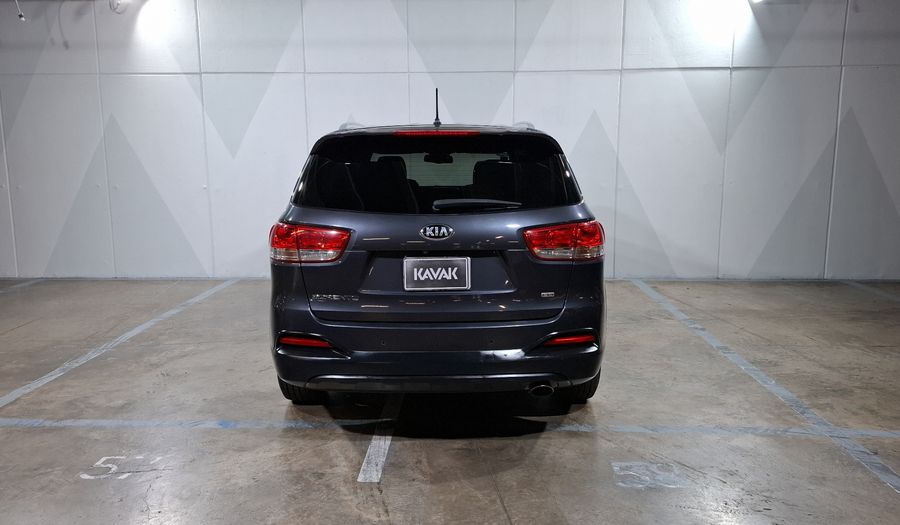 Kia Sorento 2.4 LX AT Suv 2017