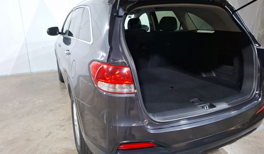 Kia Sorento 2.4 LX AT Suv 2017