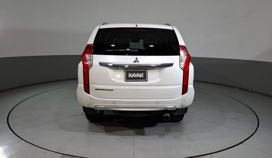 Mitsubishi Montero 3.0 ADVANCE AUTO Suv 2018