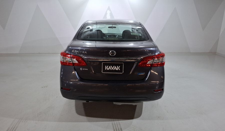 Nissan Sentra 1.8 ADVANCE MT Sedan 2016
