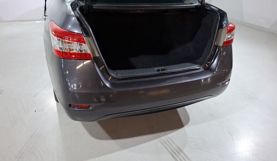Nissan Sentra 1.8 ADVANCE MT Sedan 2016