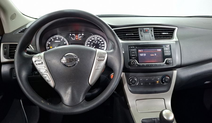 Nissan Sentra 1.8 ADVANCE MT Sedan 2016