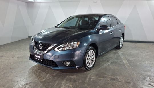 Nissan • Sentra