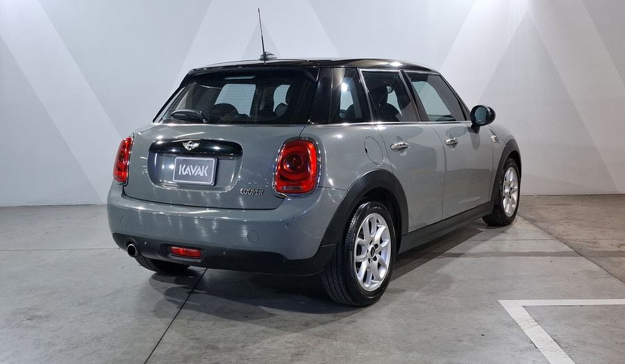 Mini Cooper 1.5 COOPER CHILI AUTO Hatchback 2018