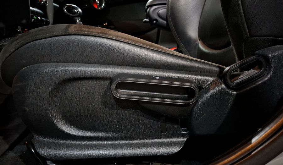 Mini Cooper 1.5 COOPER CHILI AUTO Hatchback 2018