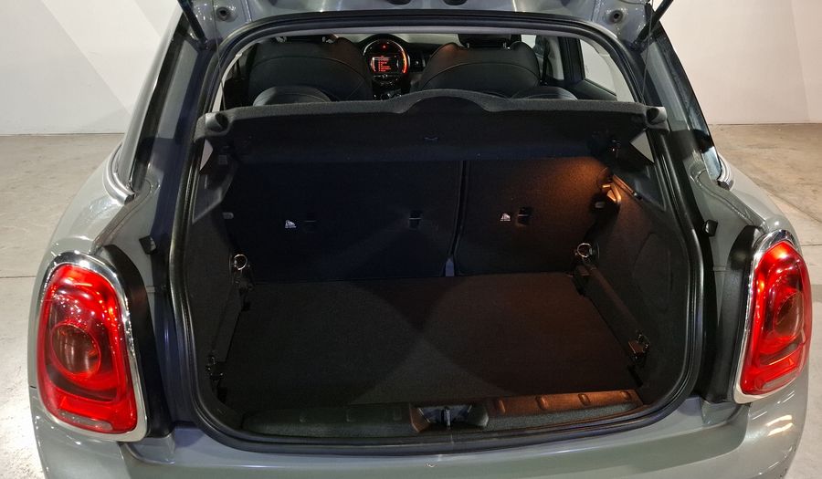 Mini Cooper 1.5 COOPER CHILI AUTO Hatchback 2018
