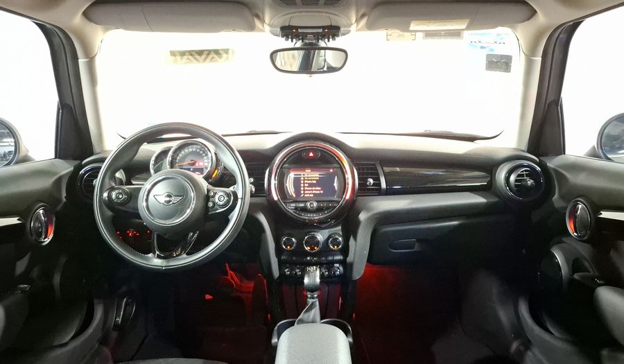 Mini Cooper 1.5 COOPER CHILI AUTO Hatchback 2018
