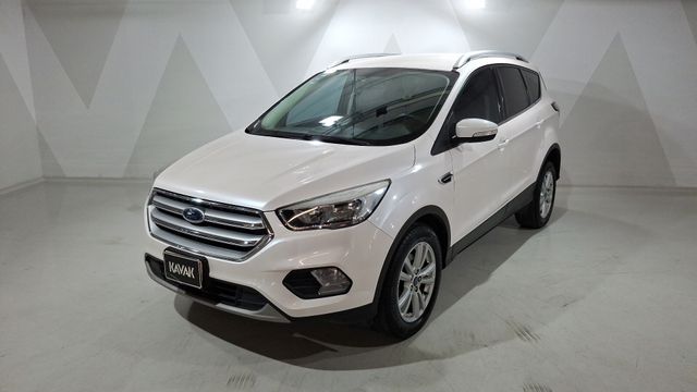 Ford • Escape
