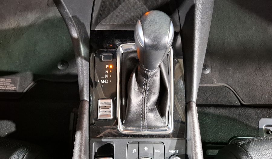 Mazda 3 2.5 HATCHBACK S GRAND TOURING TA Hatchback 2017